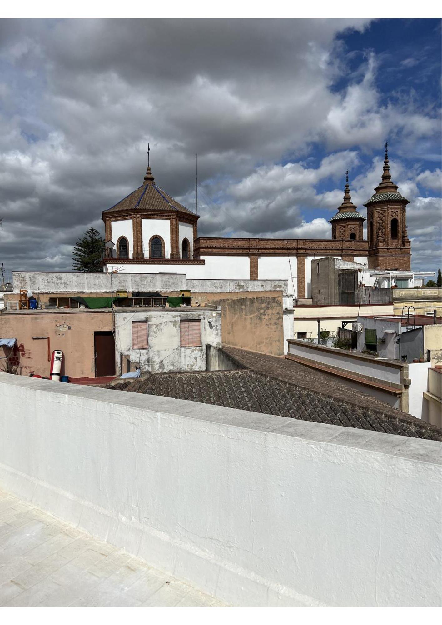 Sherry-house & Parking Apartment